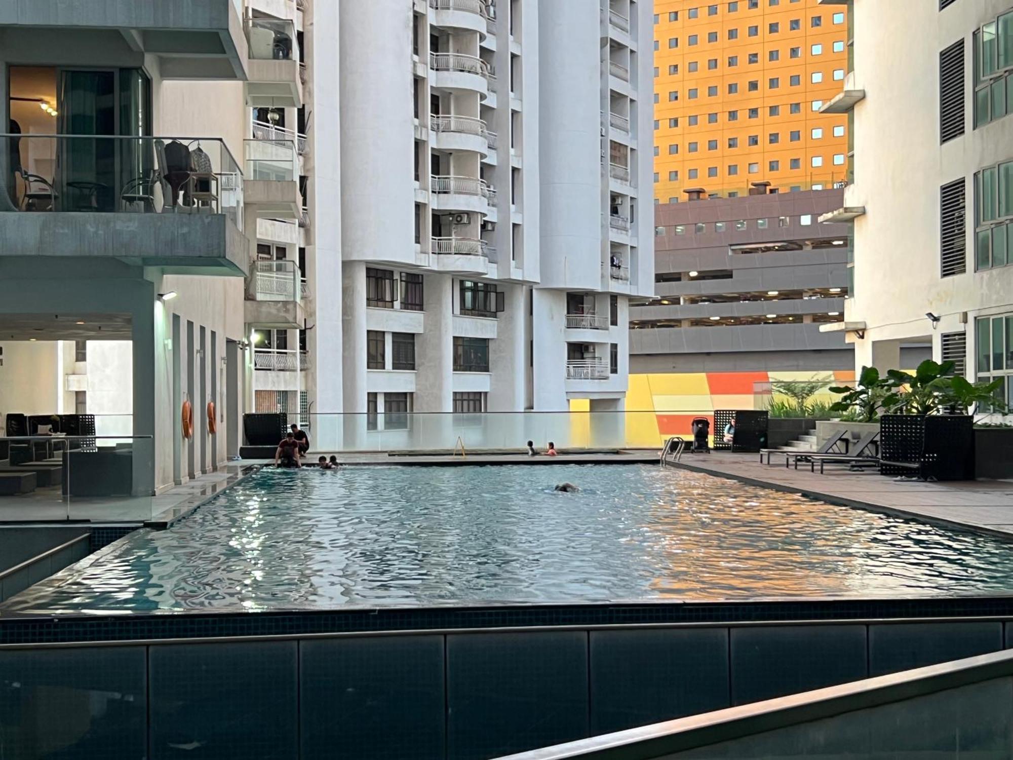 Regalia Suites&Residence studio Apartment by Enjoy your stay Kuala Lumpur Exterior foto