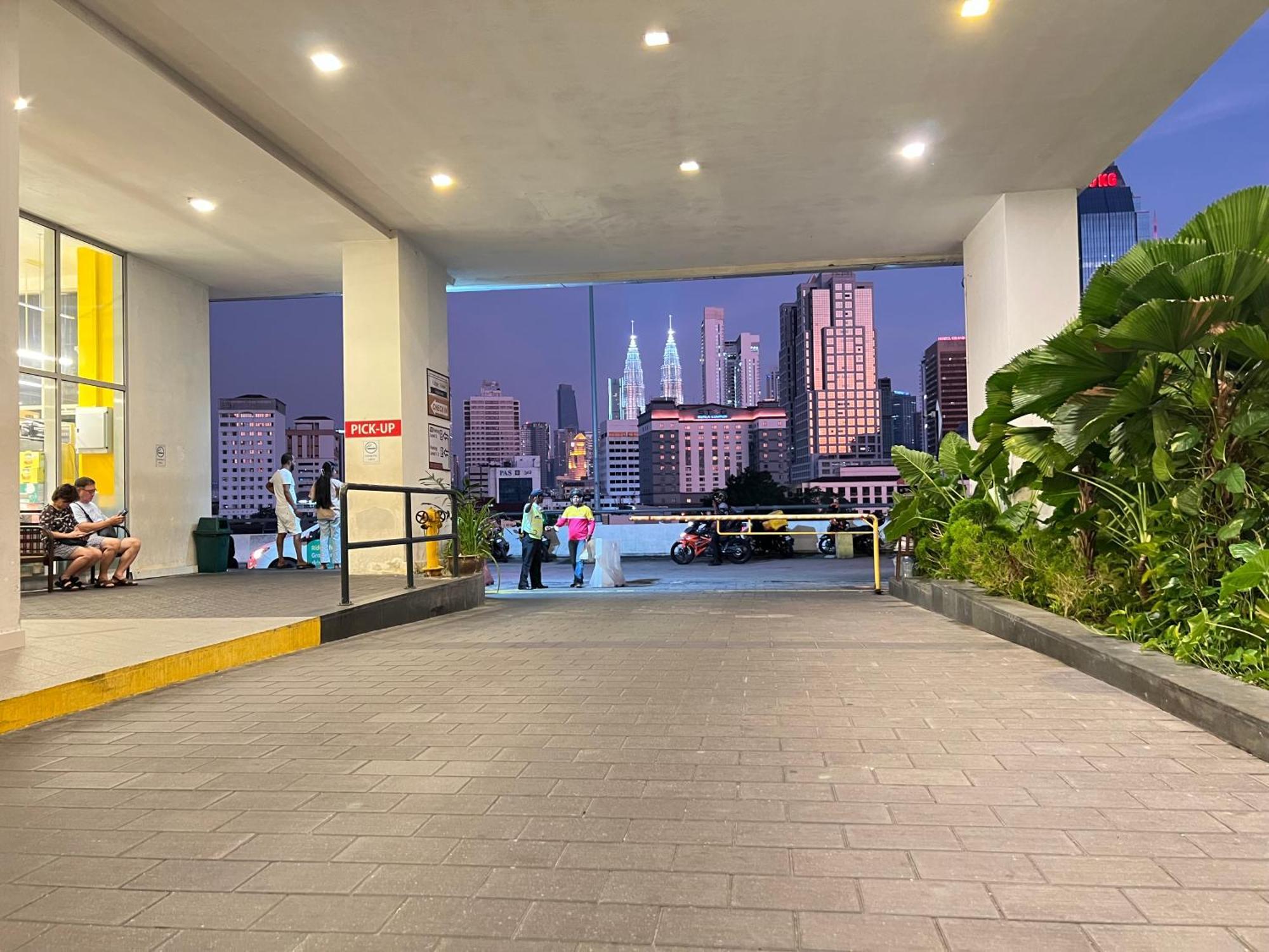 Regalia Suites&Residence studio Apartment by Enjoy your stay Kuala Lumpur Exterior foto